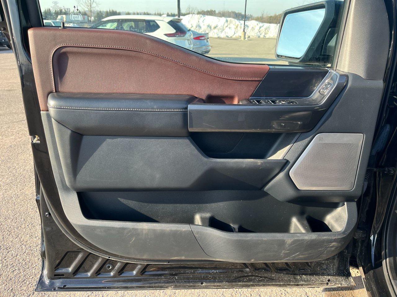 2022 Ford F-150 Lariat 4WD SuperCrew 5.5' Box Photo