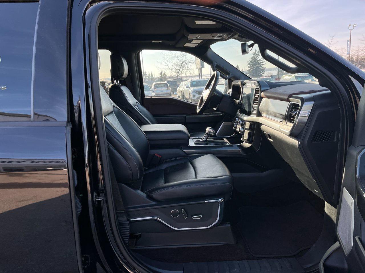 2022 Ford F-150 Lariat 4WD SuperCrew 5.5' Box Photo