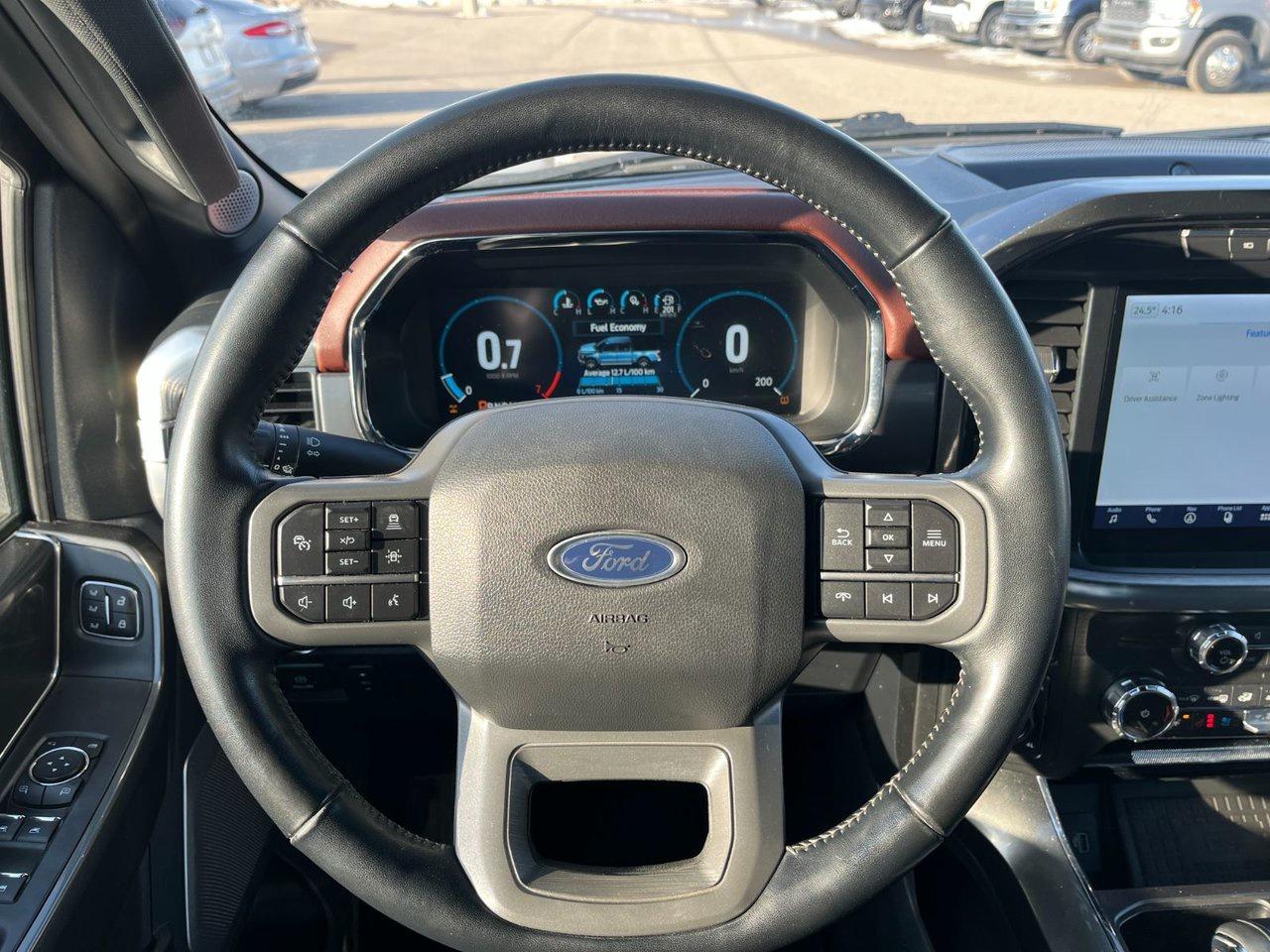 2022 Ford F-150 Lariat 4WD SuperCrew 5.5' Box Photo