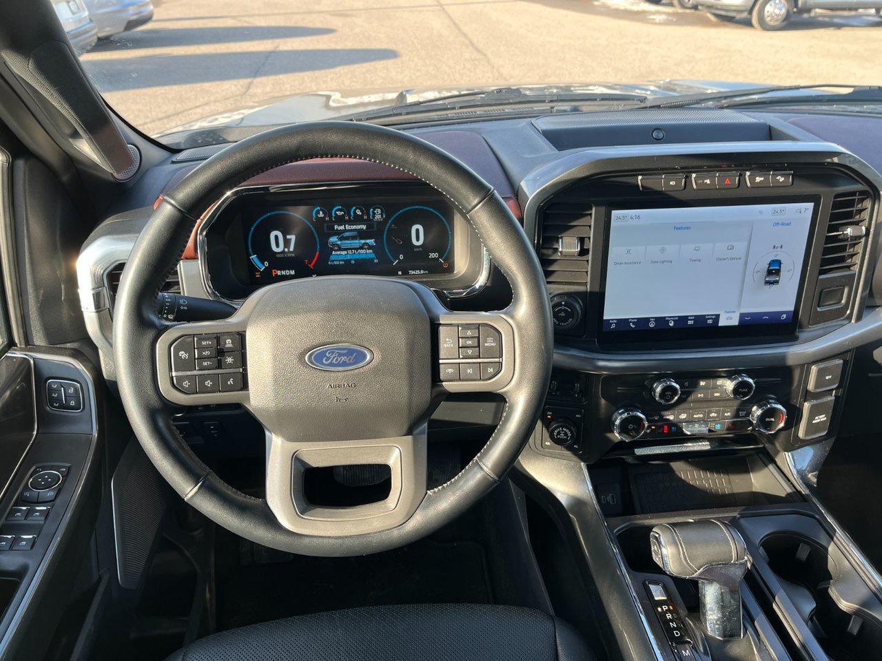 2022 Ford F-150 Lariat 4WD SuperCrew 5.5' Box Photo