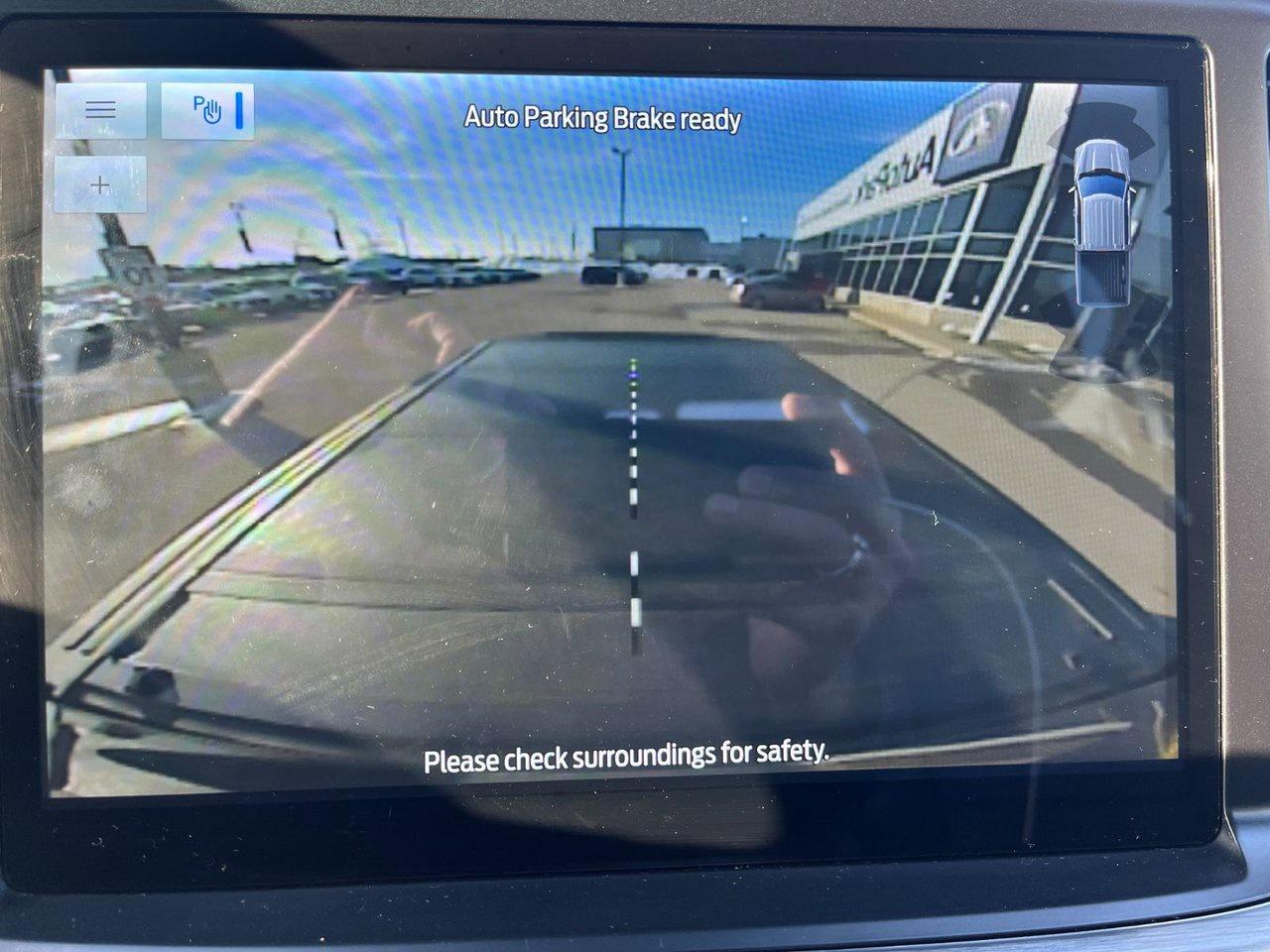 2022 Ford F-150 Lariat 4WD SuperCrew 5.5' Box Photo