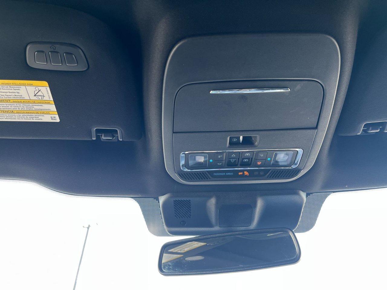 2022 Ford F-150 Lariat 4WD SuperCrew 5.5' Box Photo