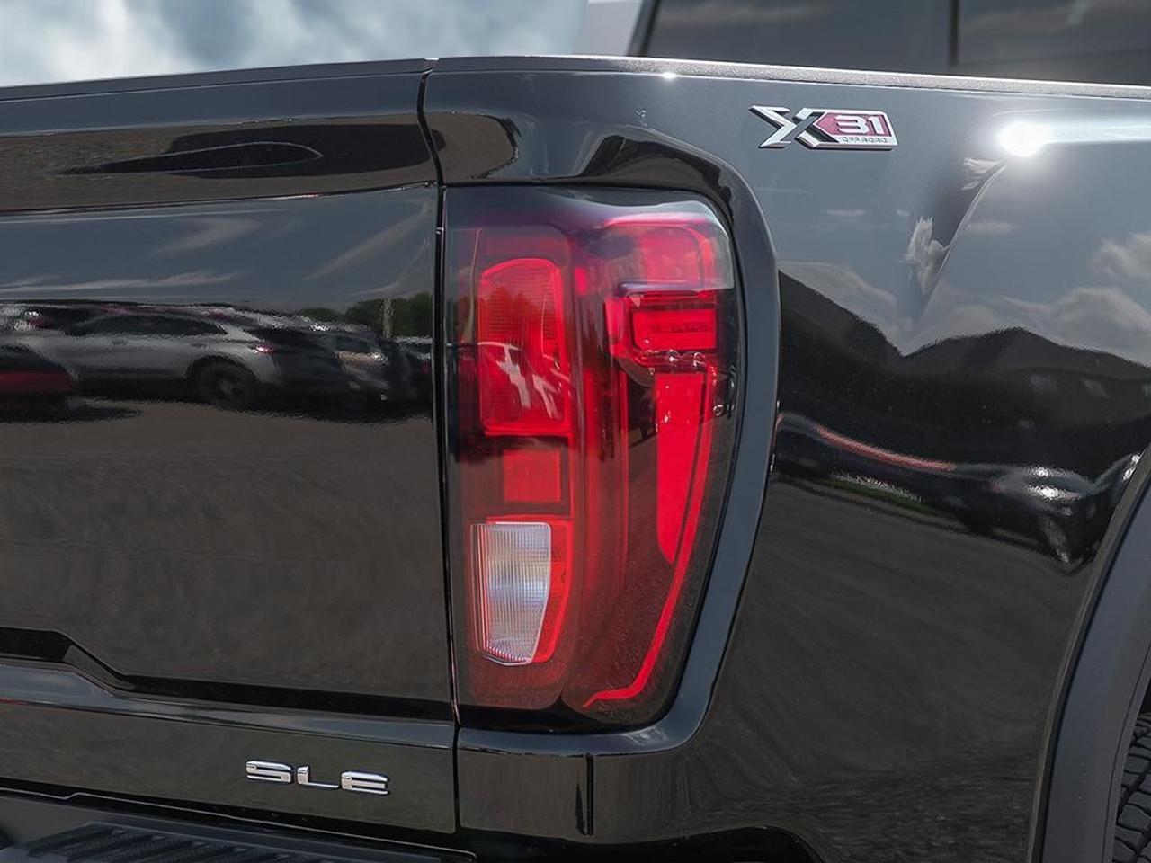 2026 GMC Sierra 2500 HD Crew Cab Standard Box 4-Wheel Drive SLE Photo