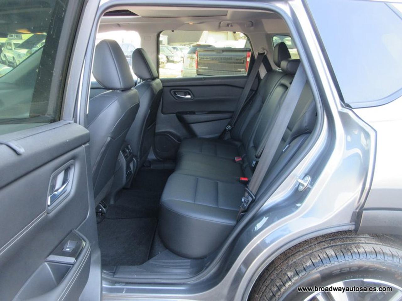 2024 Nissan Rogue ALL-WHEEL DRIVE SV-PACKAGE 5 PASSENGER 2.5L - DOHC.. LEATHER.. HEATED SEATS & WHEEL.. PANORAMIC SUNROOF.. POWER TAILGATE.. BACK-UP CAMERA.. Photo