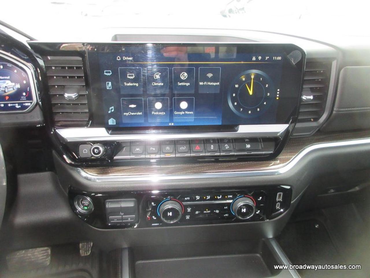 2023 Chevrolet Silverado 1500 LOADED RST-Z71-MODEL 5 PASSENGER 5.3L - V8.. 4X4.. CREW-CAB.. SHORTY.. LEATHER.. HEATED SEATS & WHEEL.. BACK-UP CAMERA.. POWER SUNROOF.. Photo