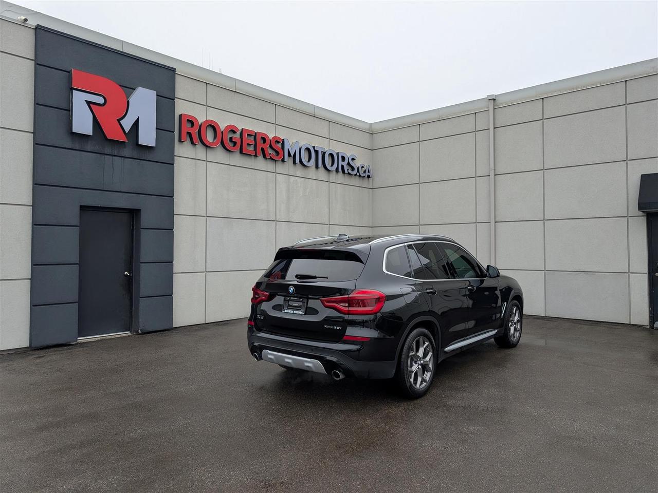 2020 BMW X3 XDRIVE30I - NAVI - PANO ROOF - TECH FEATURES Photo