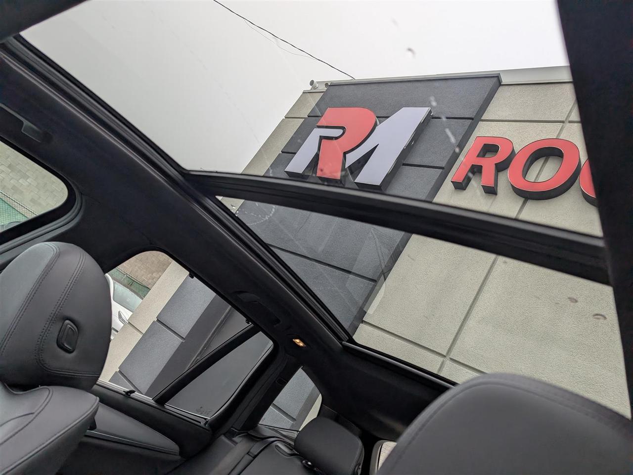 2020 BMW X3 XDRIVE30I - NAVI - PANO ROOF - TECH FEATURES Photo