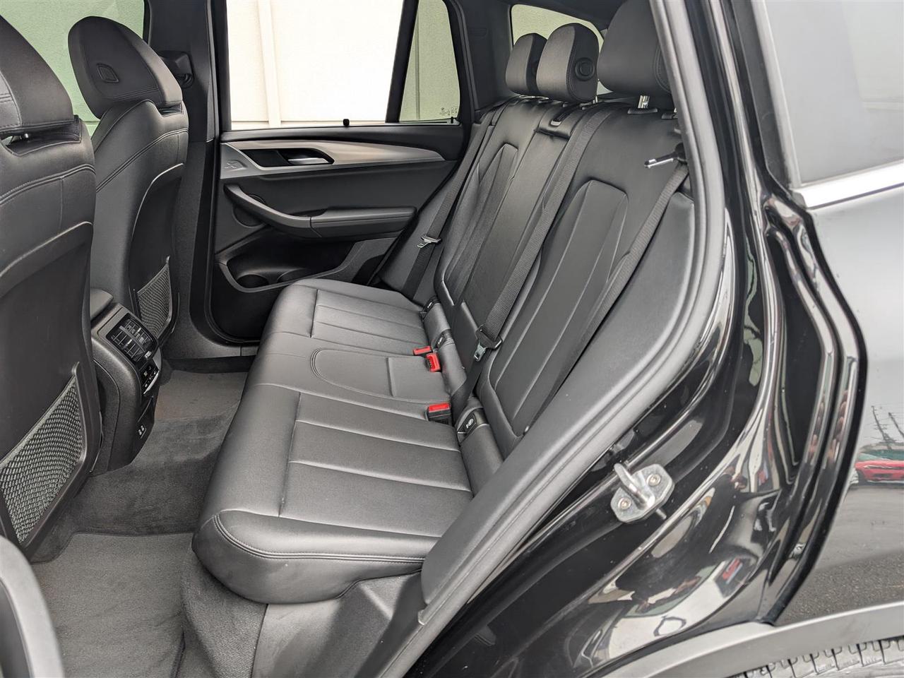 2020 BMW X3 XDRIVE30I - NAVI - PANO ROOF - TECH FEATURES Photo