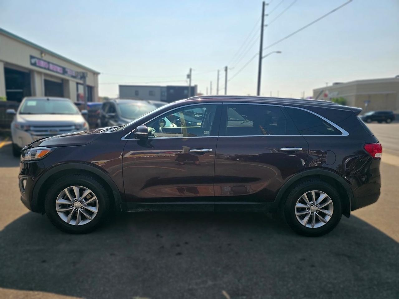 2016 Kia Sorento LX Photo