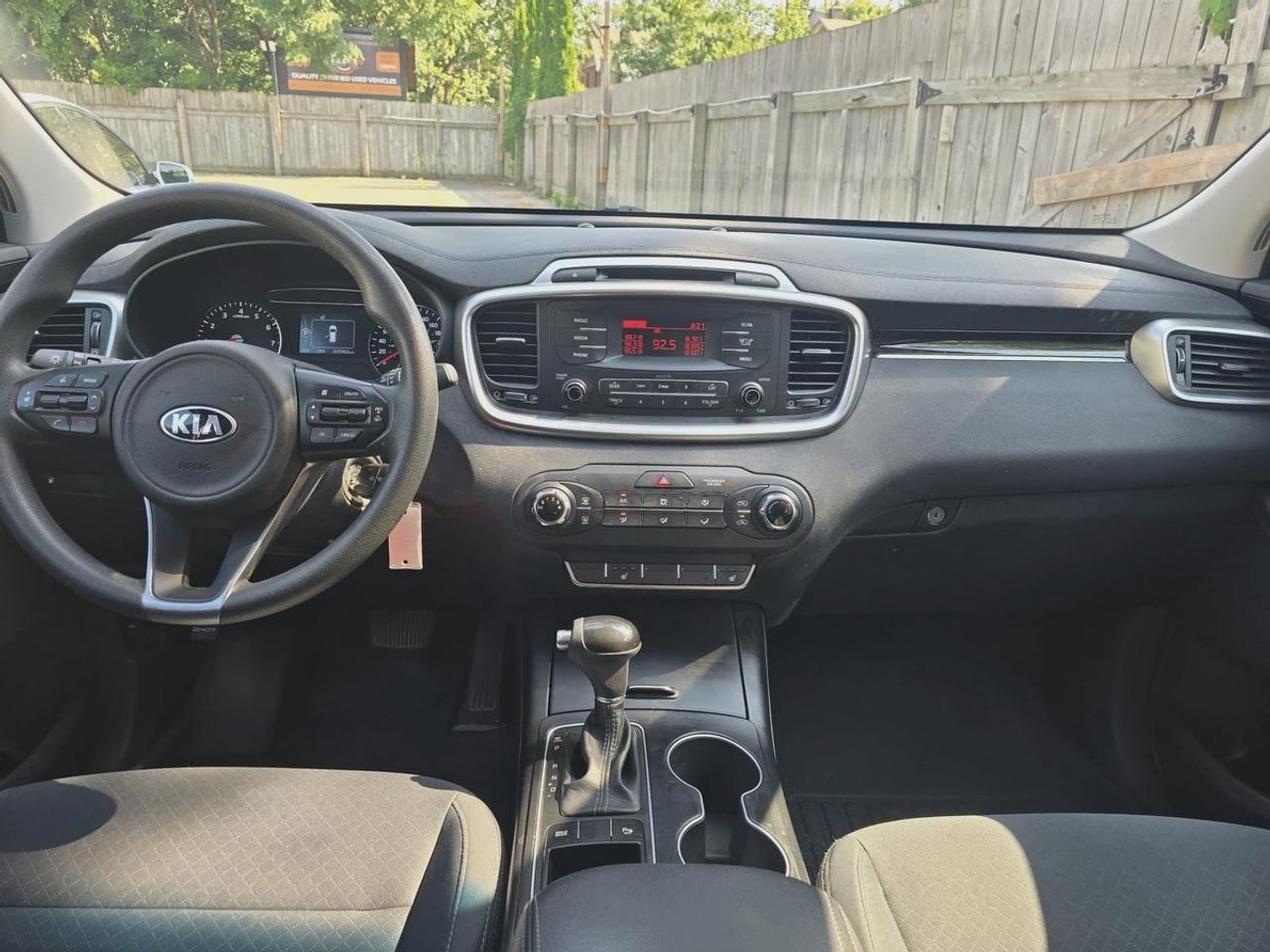 2016 Kia Sorento LX Photo
