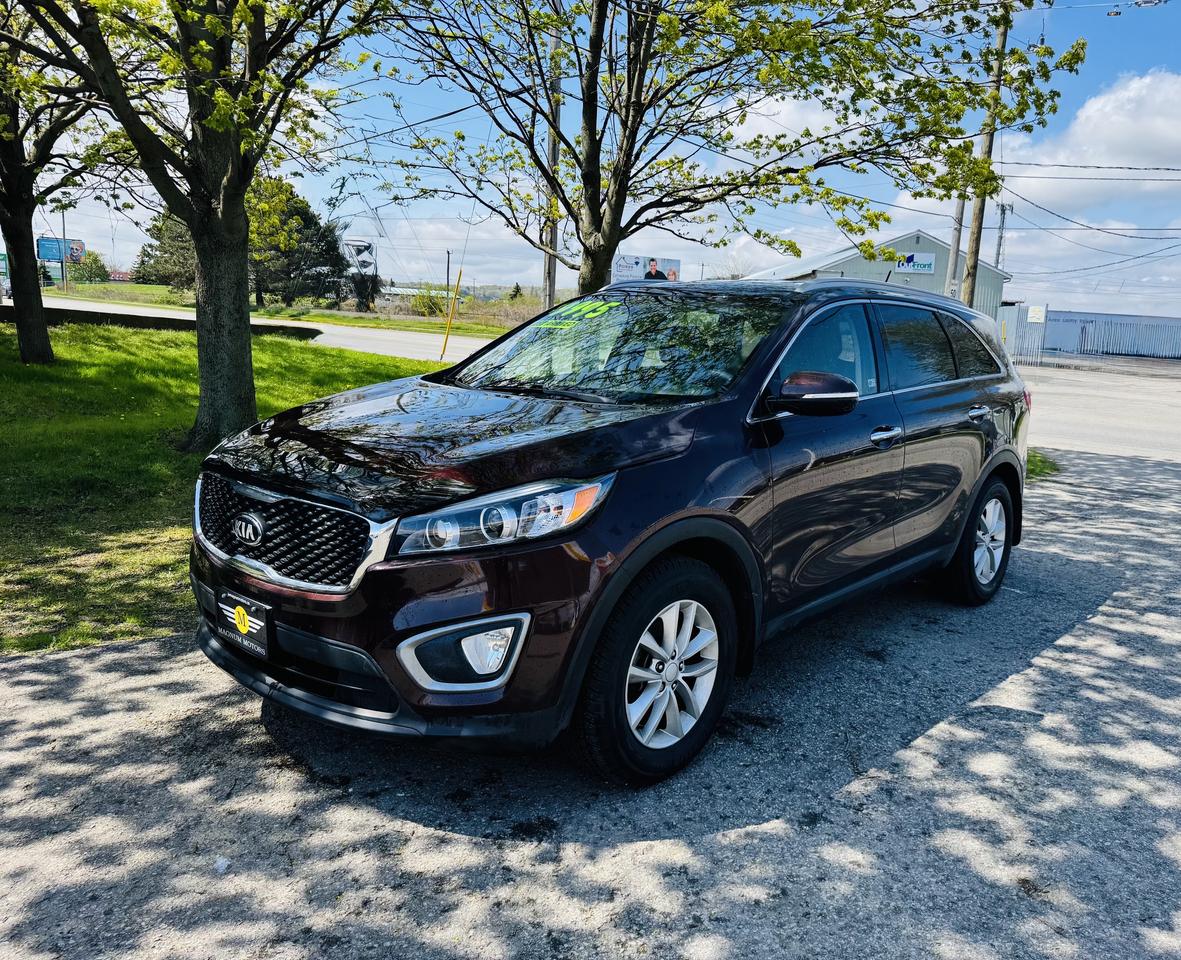 2016 Kia Sorento LX - NO ACCIDENTS - ONE OWNER Photo