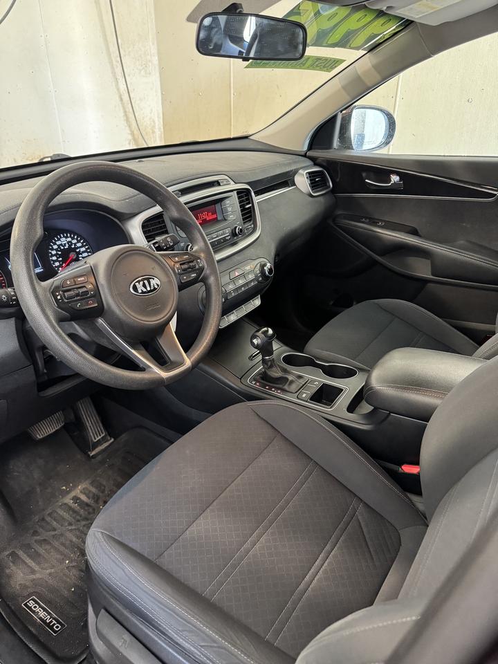 2016 Kia Sorento LX - NO ACCIDENTS - ONE OWNER Photo