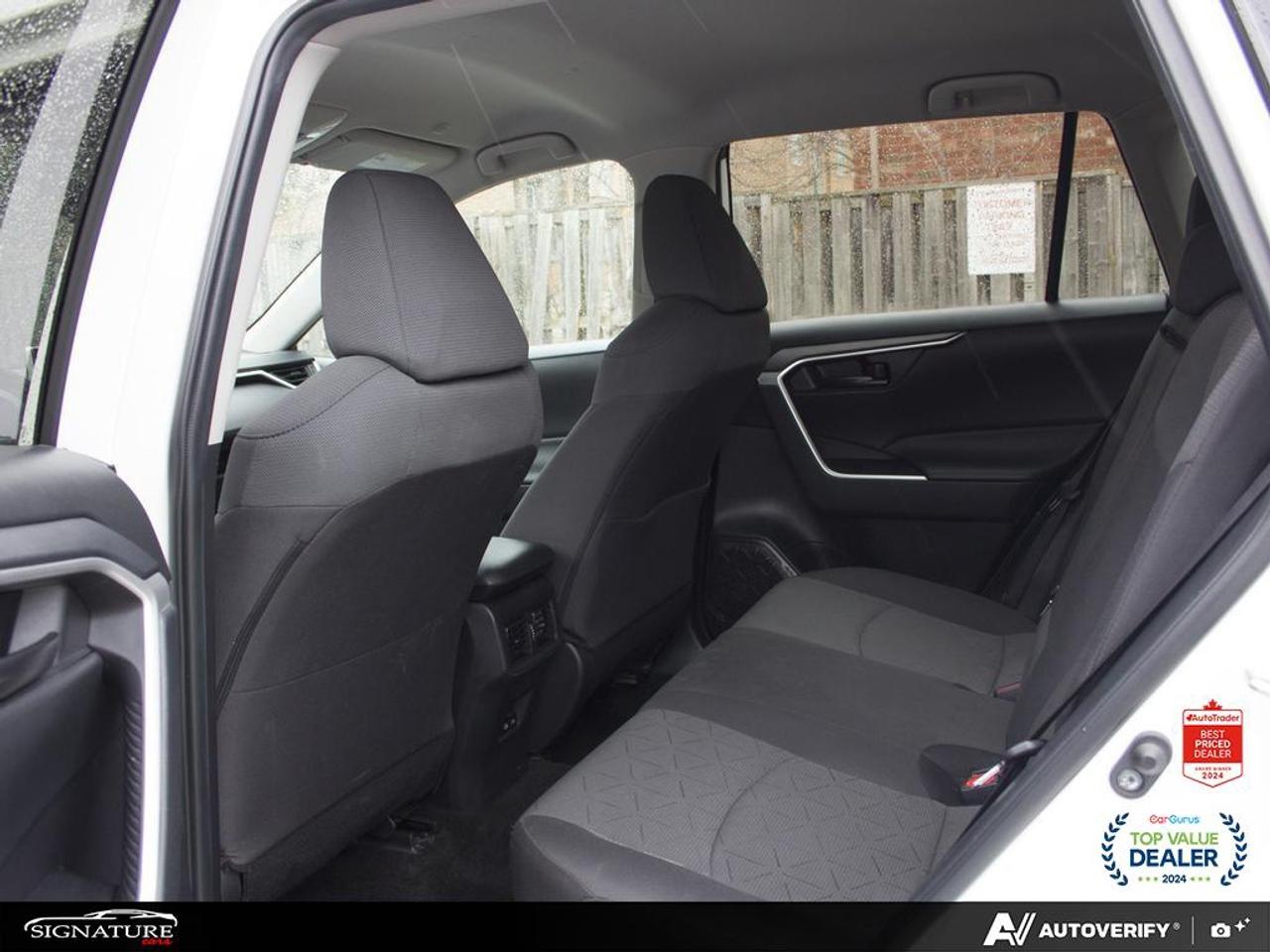 2024 Toyota RAV4 LE AWD No Accident Carplay Lane Assist BSM Photo