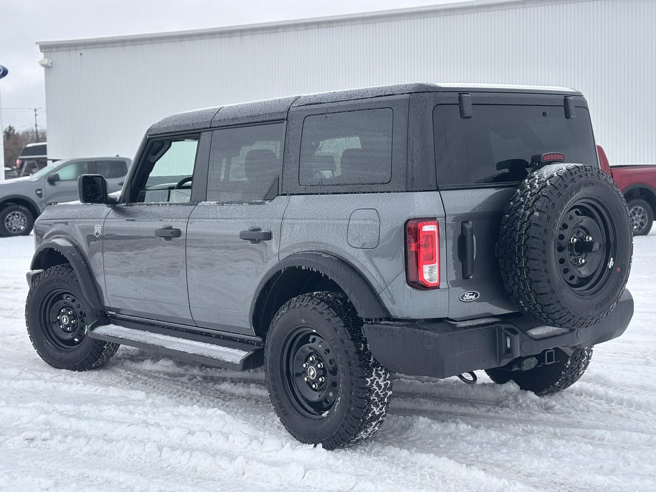 2026 Ford Bronco Big Bend® Photo2