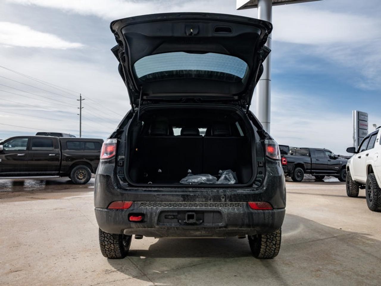2026 Jeep Compass Trailhawk Photo