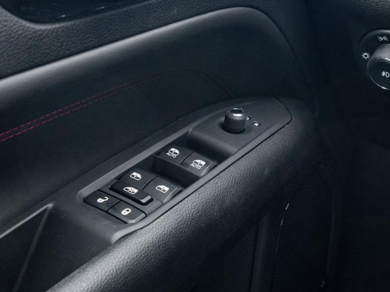 2026 Jeep Compass Trailhawk Photo