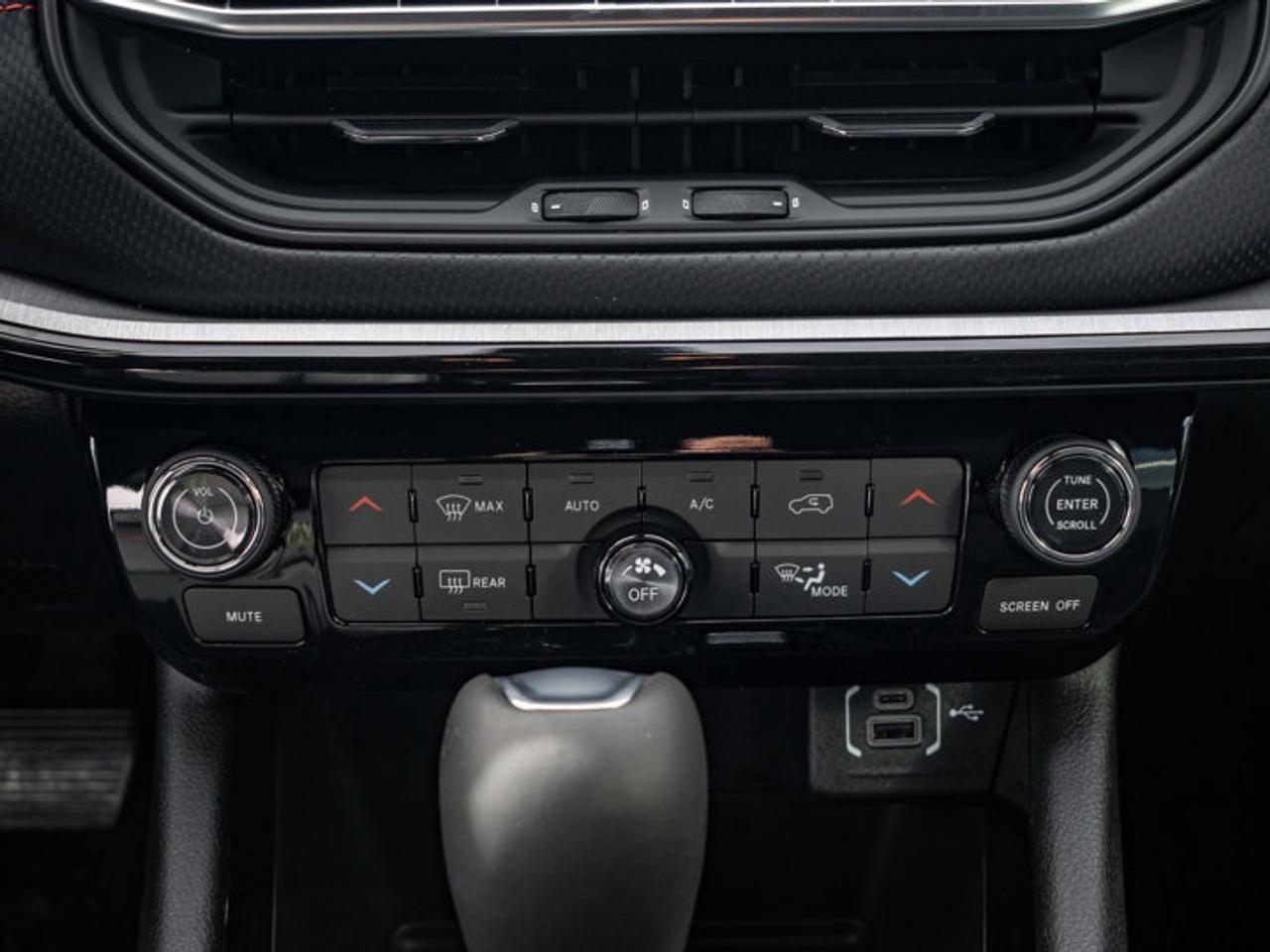 2026 Jeep Compass Trailhawk Photo