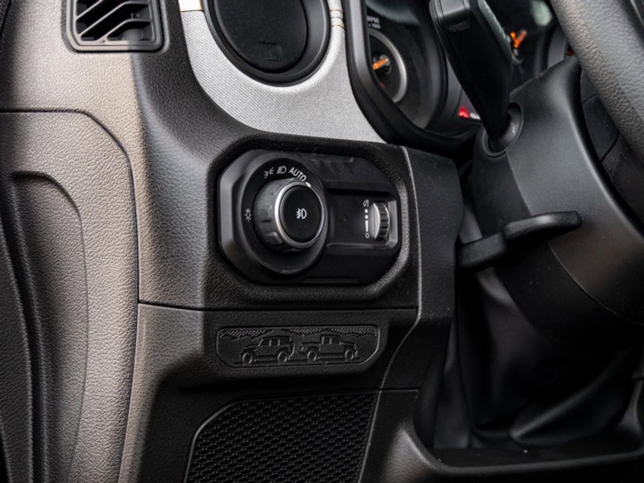2026 Jeep Wrangler SPORT Photo