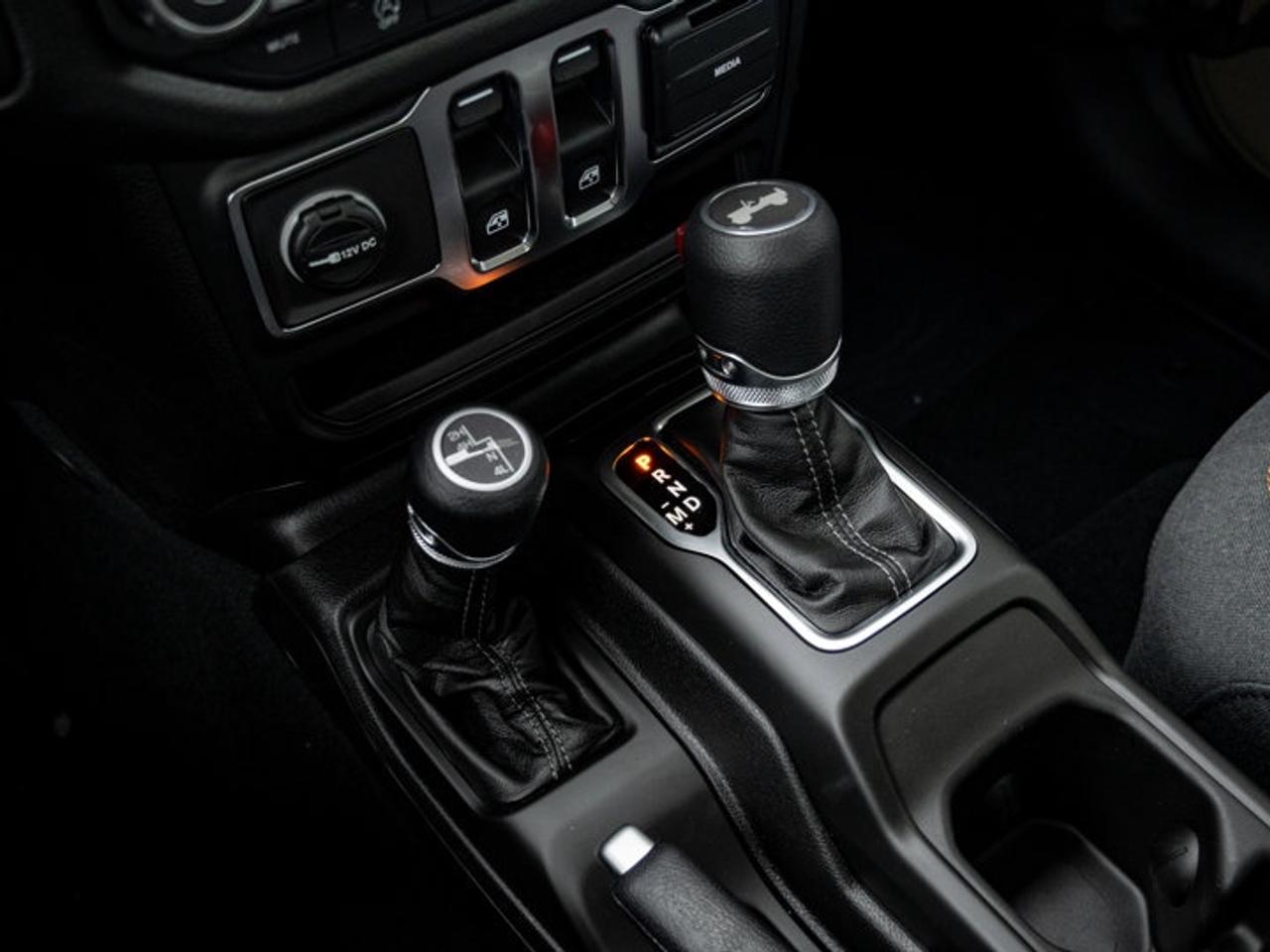 2026 Jeep Wrangler SPORT Photo