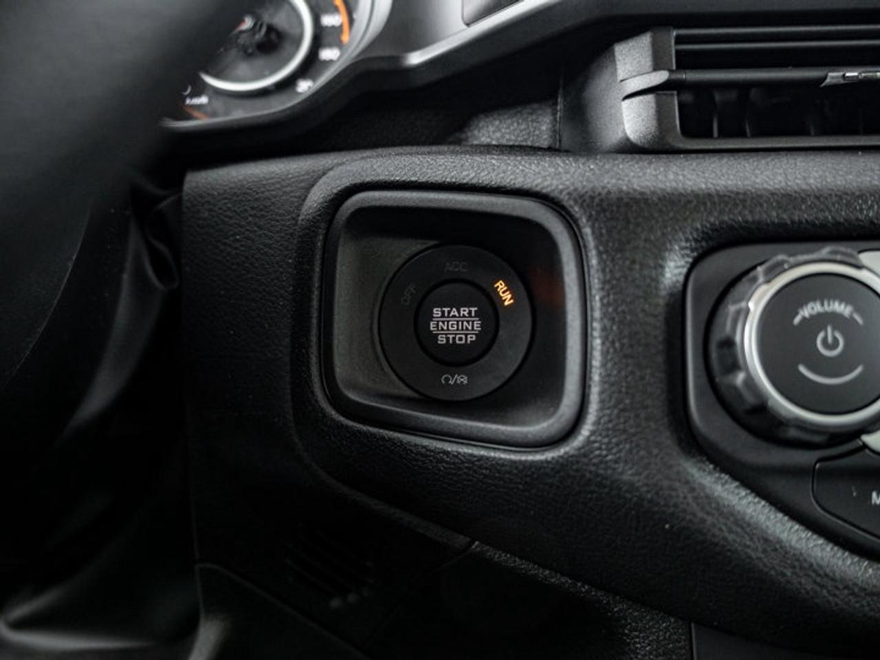 2026 Jeep Wrangler SPORT Photo