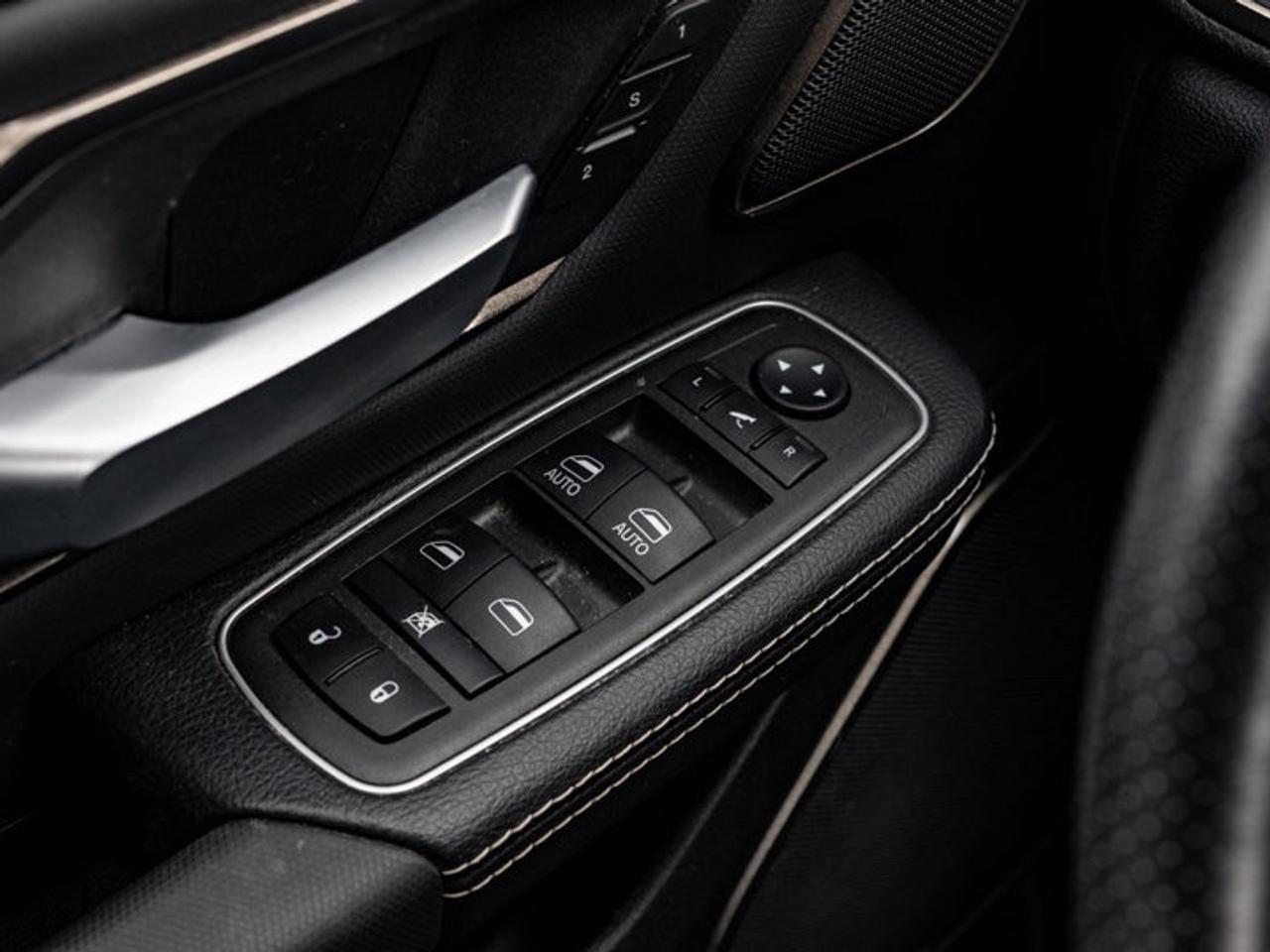 2022 RAM 1500 SPORT Photo