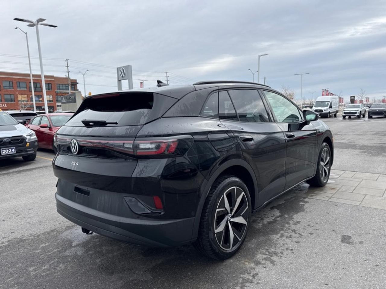 2024 Volkswagen ID.4 Pro AWD  - Certified - Tow Package Photo