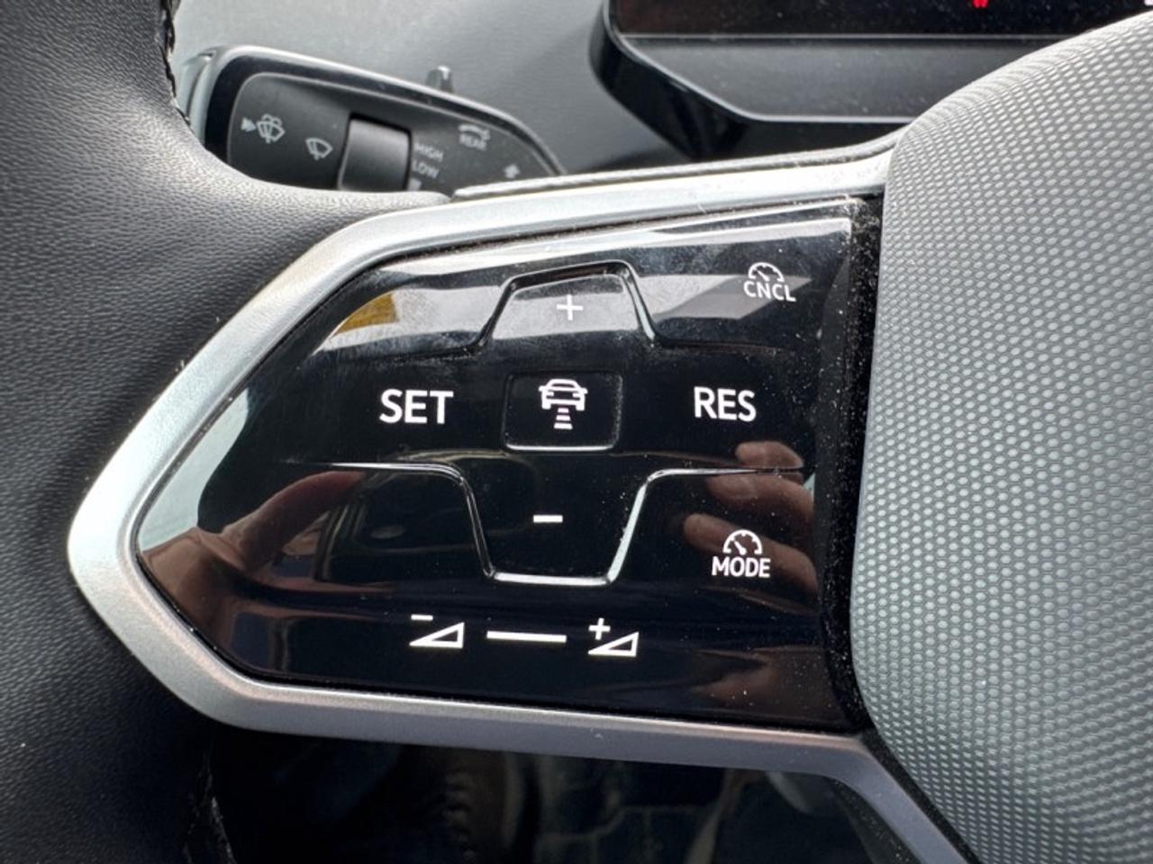 2024 Volkswagen ID.4 Pro AWD  - Certified - Tow Package Photo