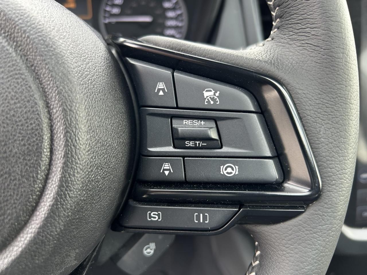 2025 Subaru Forester Touring  - Sunroof -  Power Liftgate Photo