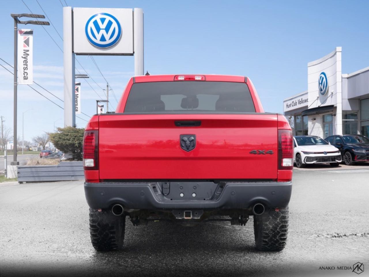 2022 RAM 1500 Classic SLT (140.5 WB 5'7 Box) SWB Photo