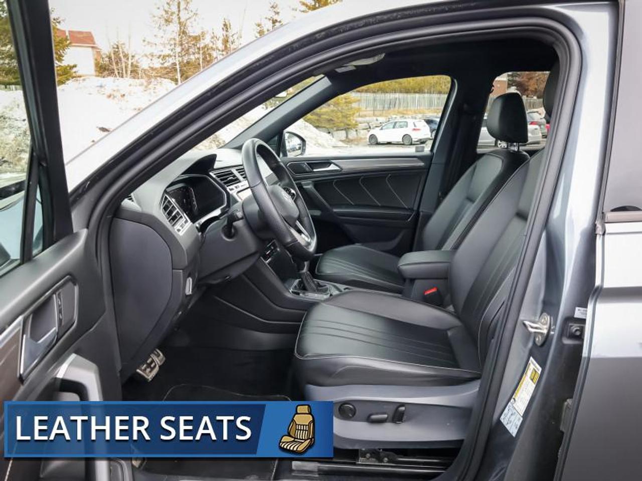 2022 Volkswagen Tiguan Comfortline R-Line Black Edition Photo