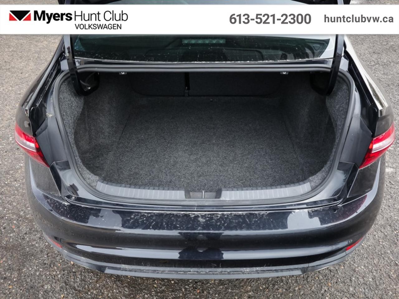 2022 Volkswagen Jetta GLI DSG  - Certified - Leather Seats Photo