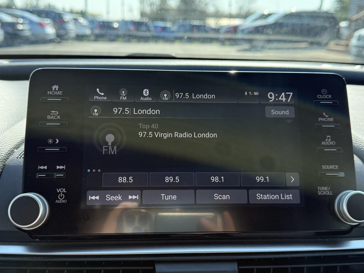 2018 Honda Accord LX Photo