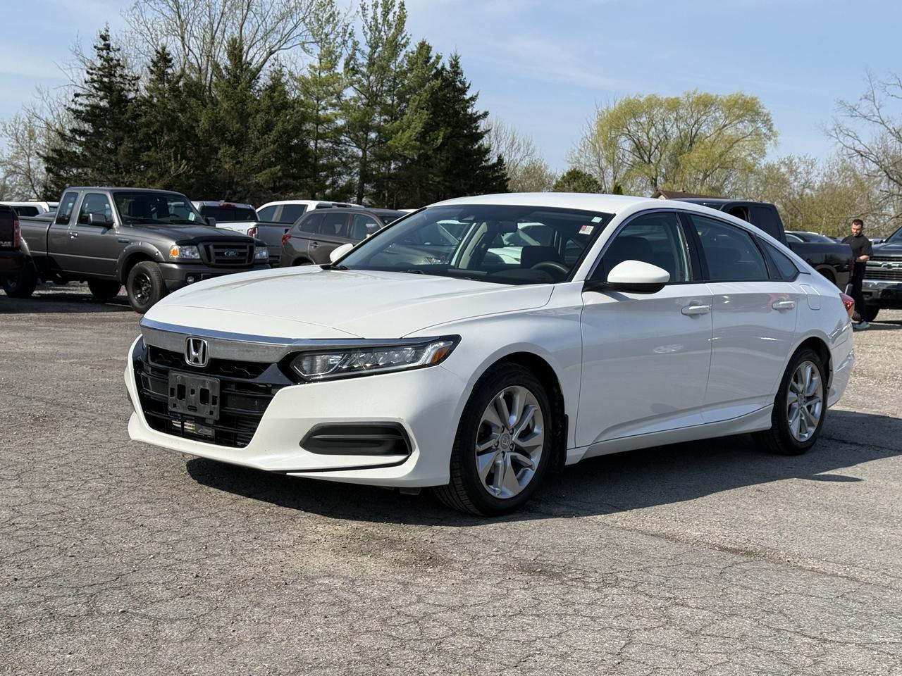 2018 Honda Accord LX Photo