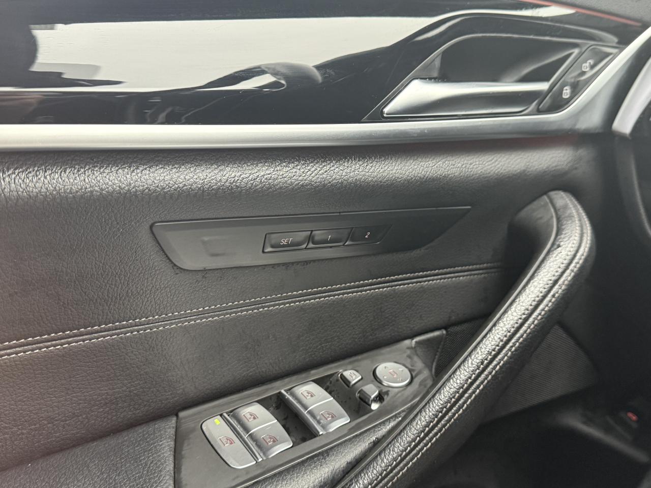 2021 BMW 5 Series 530i xDrive Photo