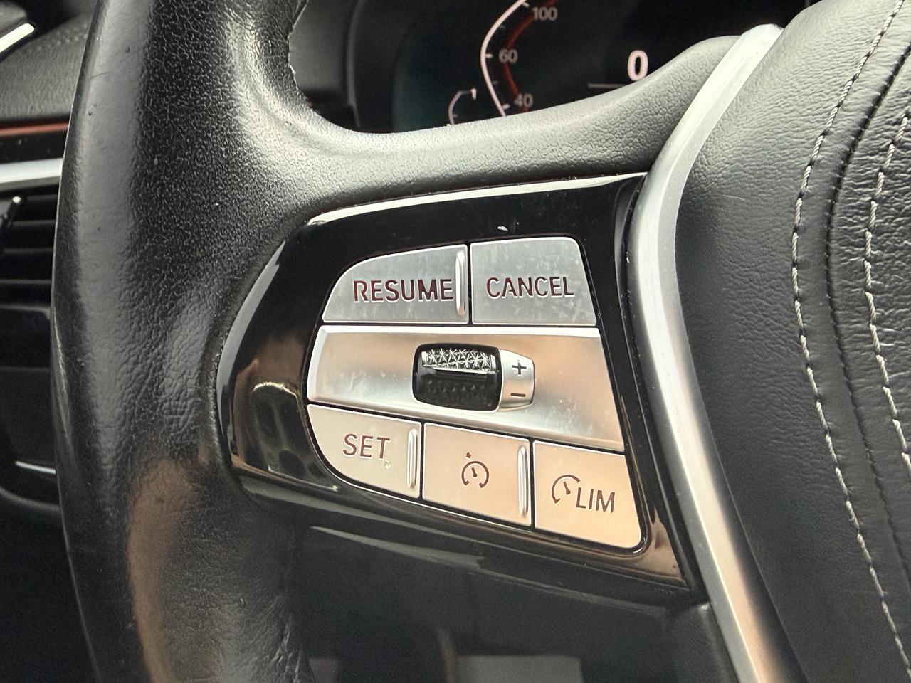 2021 BMW 5 Series 530i xDrive Photo