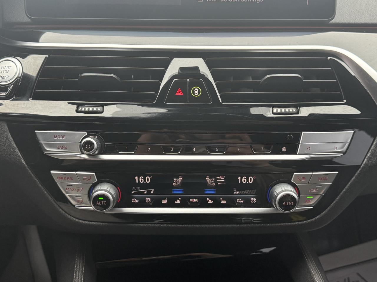 2021 BMW 5 Series 530i xDrive Photo