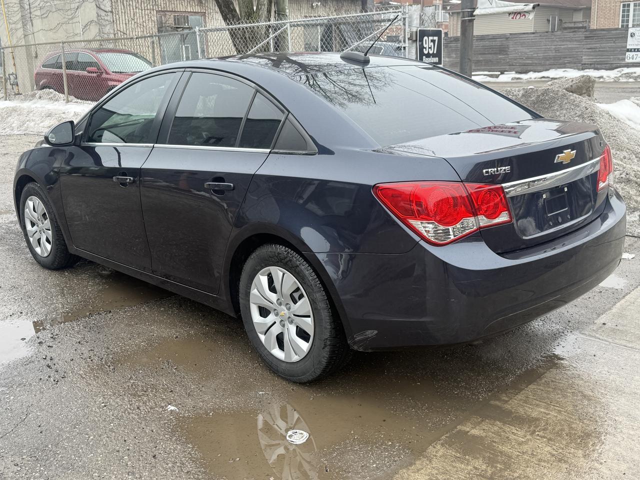 2015 Chevrolet Cruze 1LT Photo