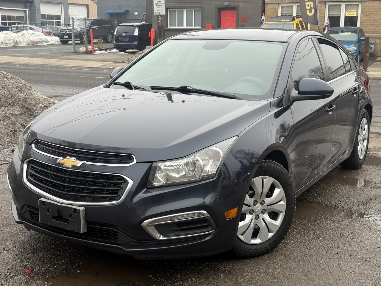 2015 Chevrolet Cruze 1LT Photo