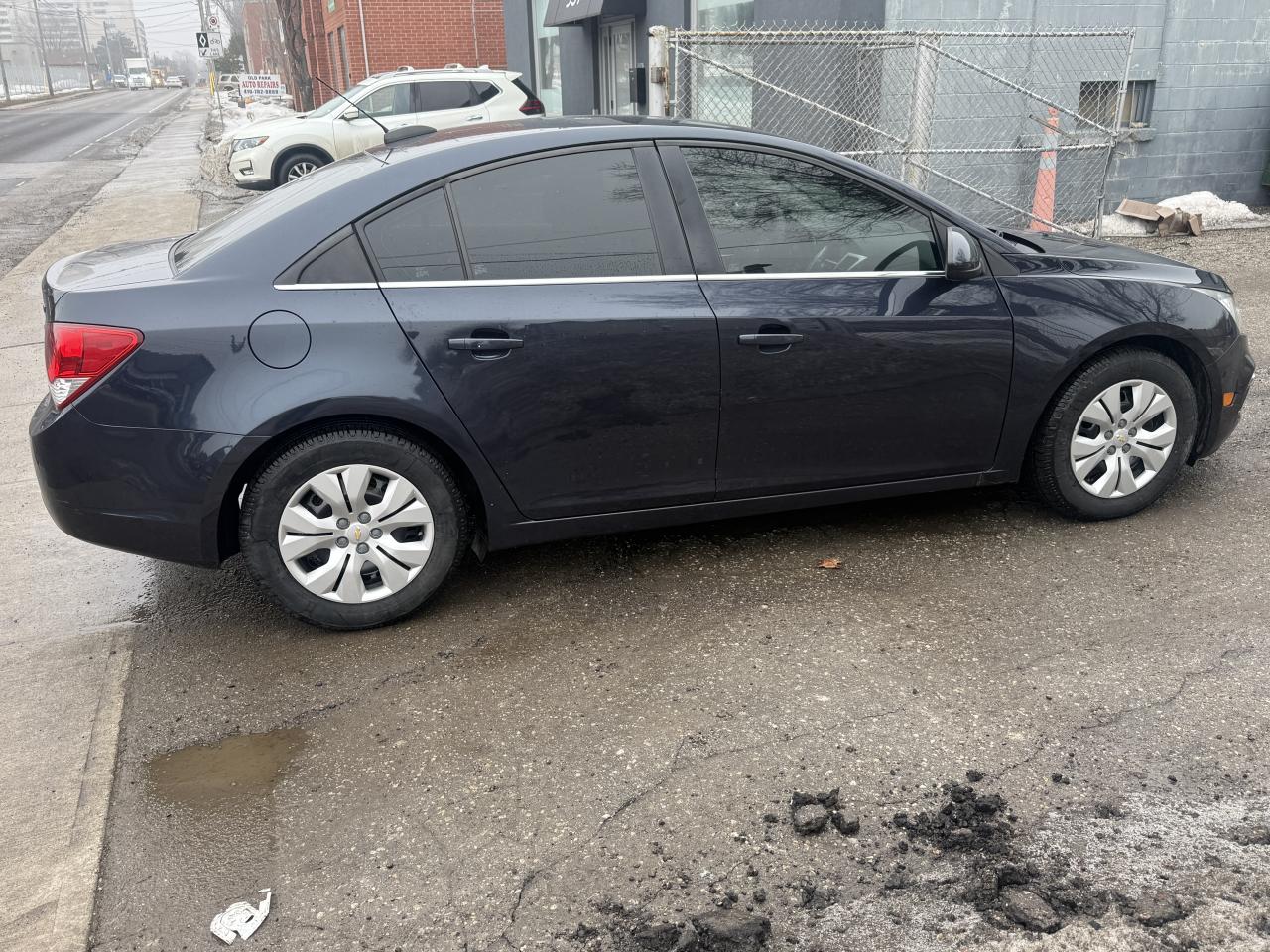 2015 Chevrolet Cruze 1LT Photo3
