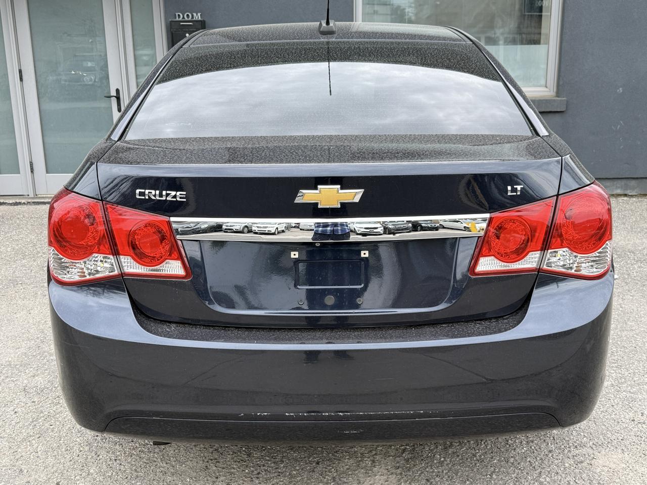 2015 Chevrolet Cruze 4dr Sdn 1LT Photo