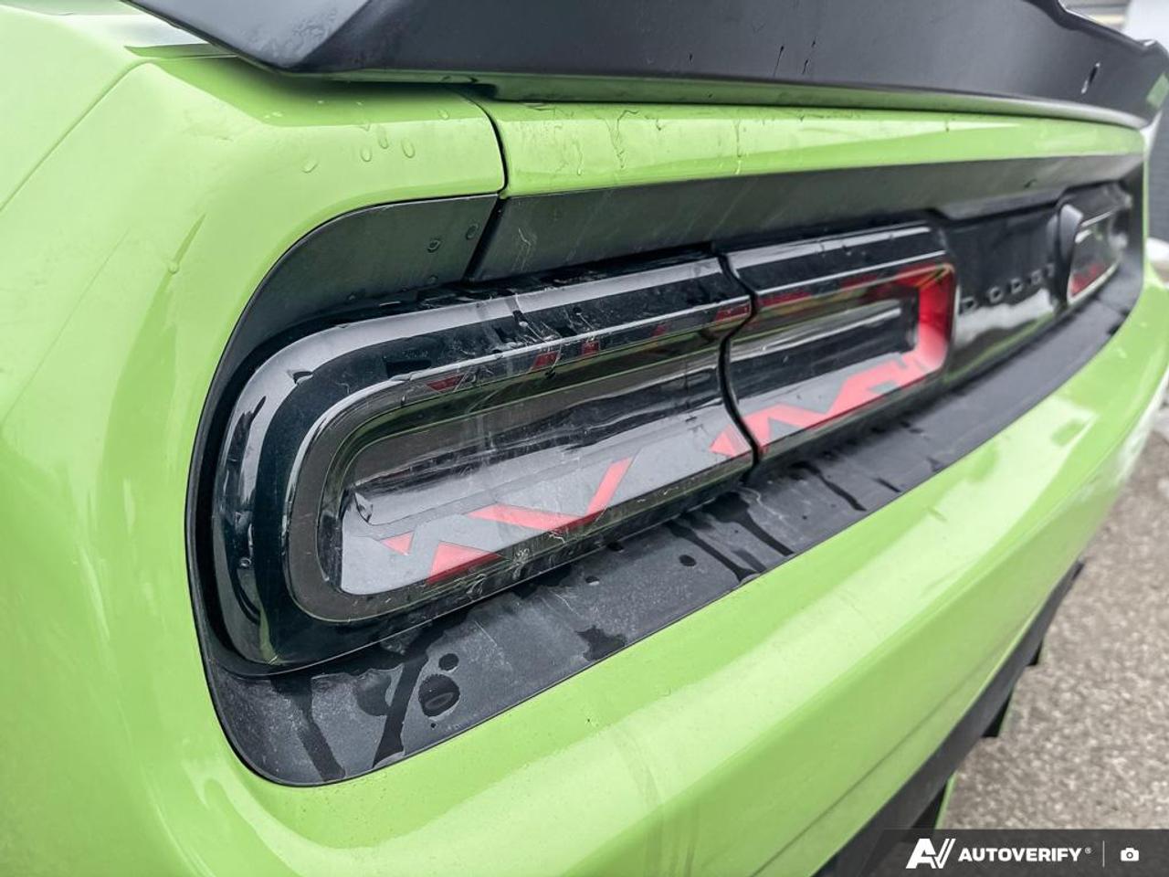 2023 Dodge Challenger R/T LEATHER / NO ACCIDENTS / 5.7L / RARE LIMEGREEN Photo