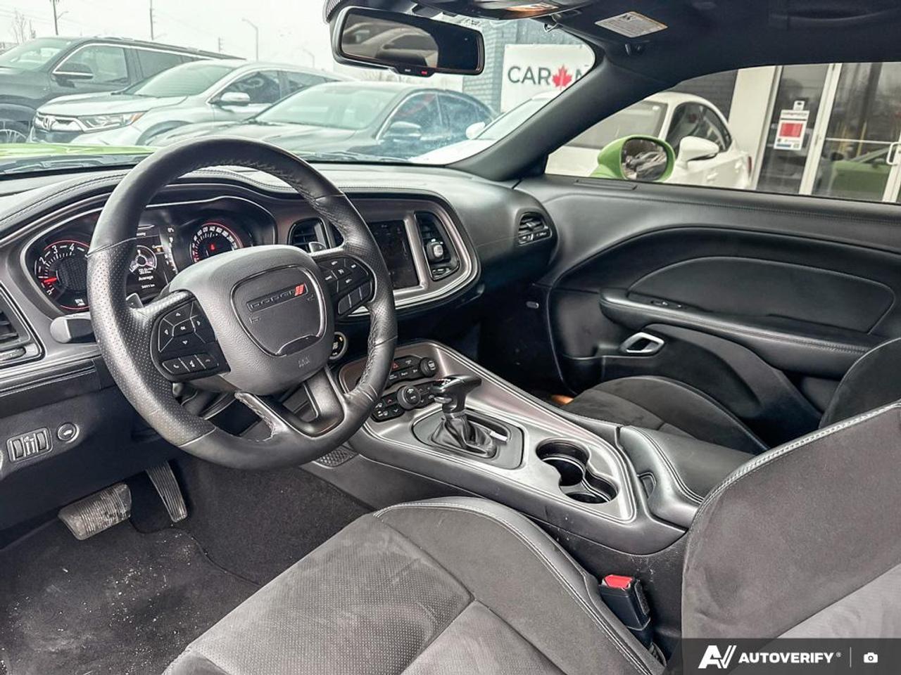 2023 Dodge Challenger R/T LEATHER / NO ACCIDENTS / 5.7L / RARE LIMEGREEN Photo