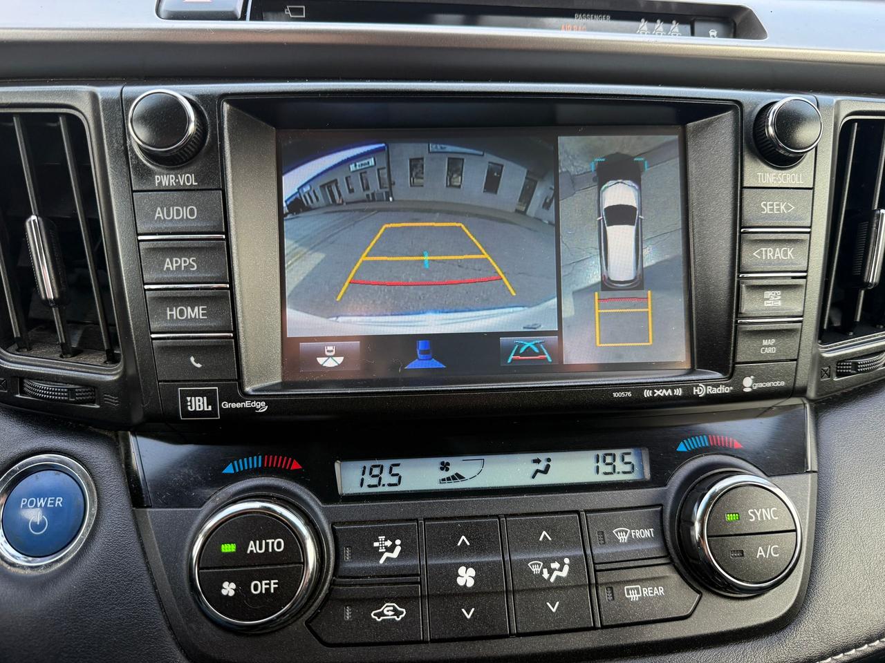 2017 Toyota RAV4 AWD LIMITED HYBRID.NAV.LEATHER.SUNROOF.CERTIFIED! Photo