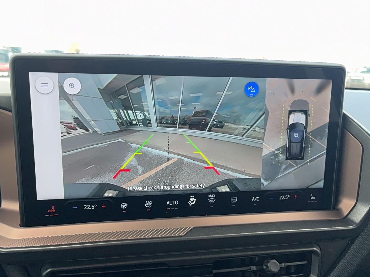 2026 Ford Bronco Sport OUTER BANKS, MOONROOF, TECH PKG, MEMORY SEAT Photo