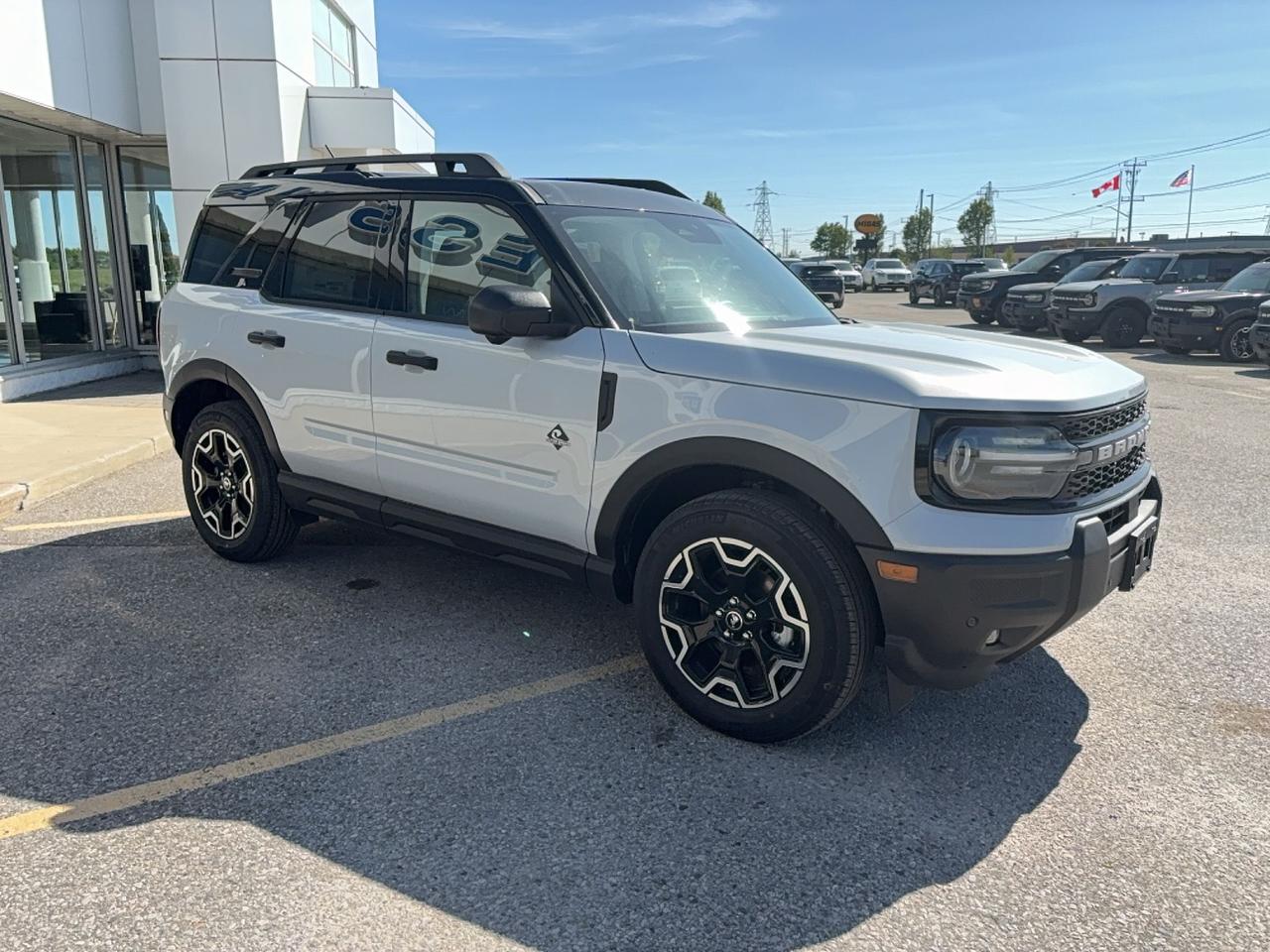 2026 Ford Bronco Sport OUTER BANKS, MOONROOF, TECH PKG, MEMORY SEAT Photo