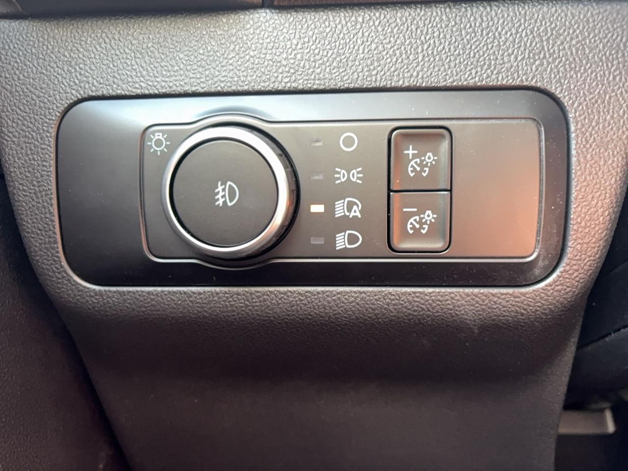2026 Ford Bronco Sport OUTER BANKS, MOONROOF, TECH PKG, MEMORY SEAT Photo