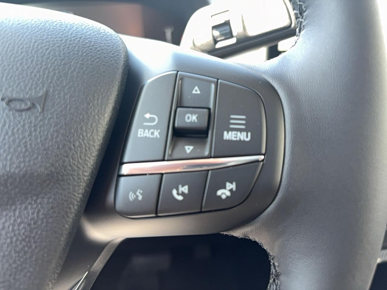 13715042.813891733