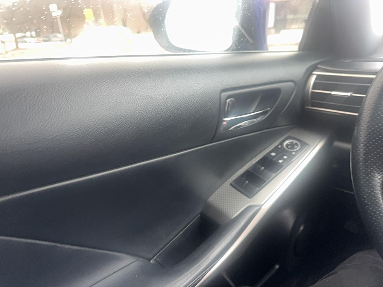 2015 Lexus IS 250  Photo