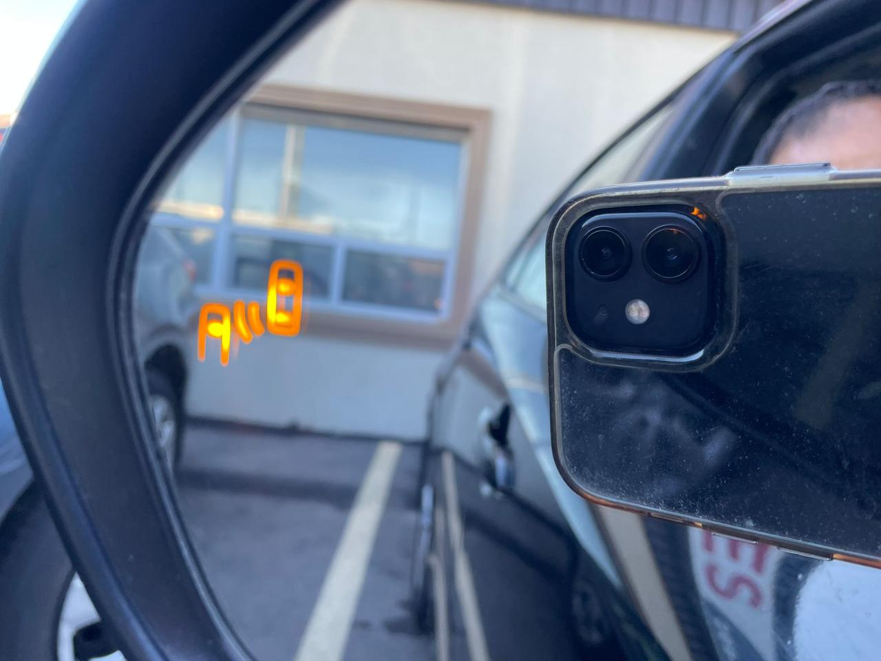 2021 Toyota RAV4 AWD NO ACCIDENT SAFETY CERTIFIED BLIND SPOT BTOOTH Photo