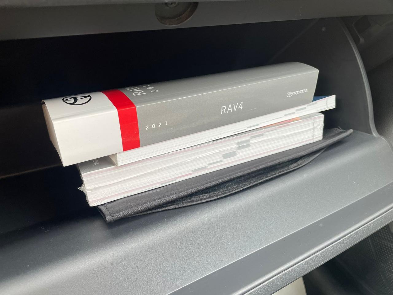 2021 Toyota RAV4 AWD NO ACCIDENT SAFETY CERTIFIED BLIND SPOT BTOOTH Photo